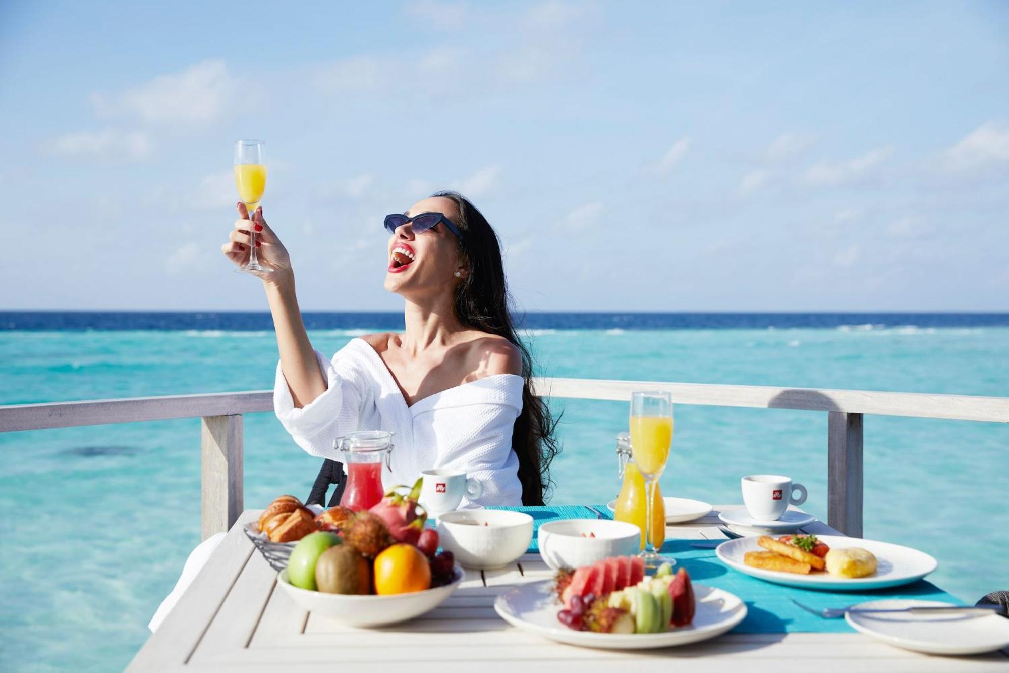 Le Méridien Maldives Resort&Spa Kurendhoo Esterno foto