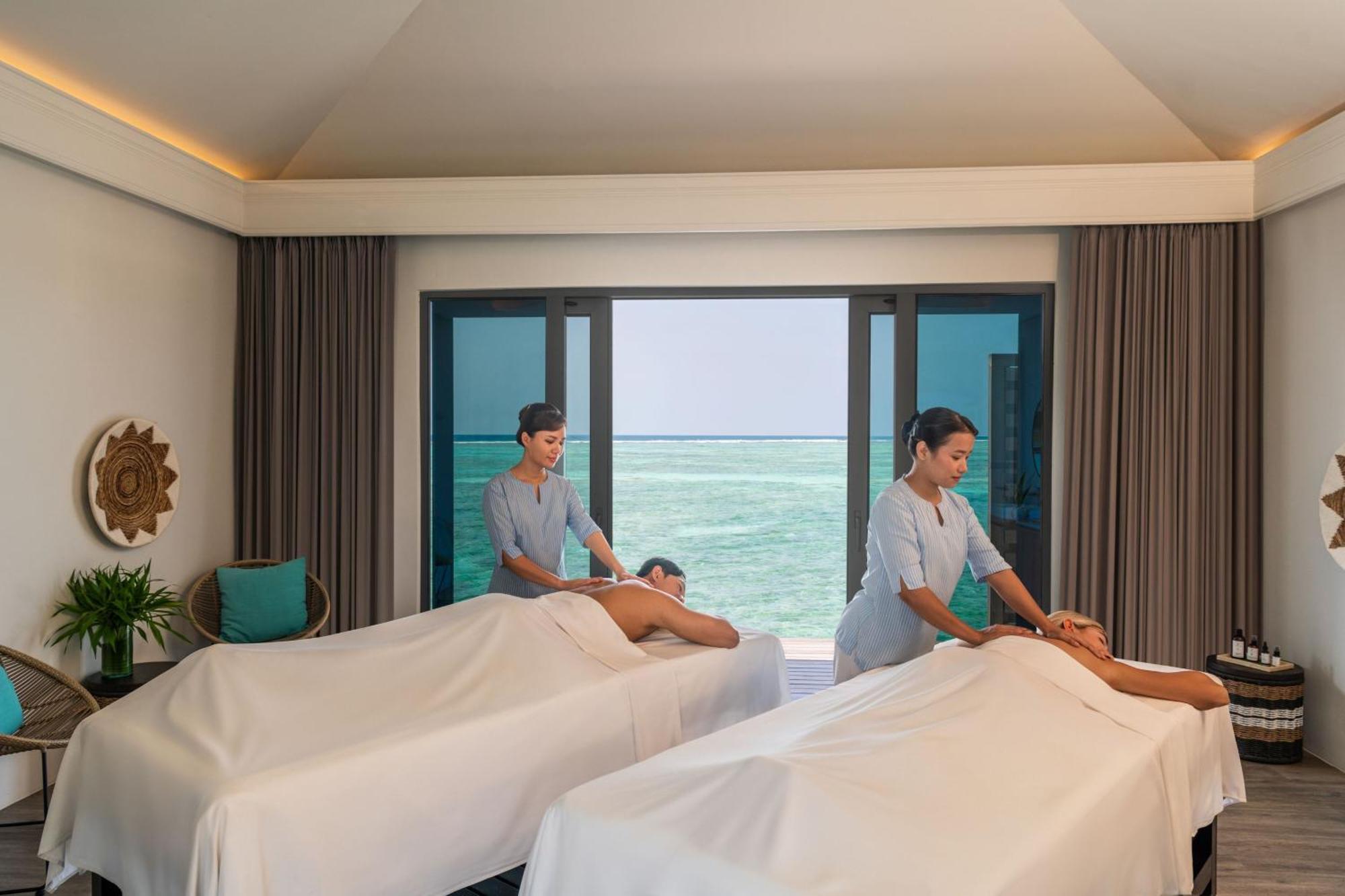 Le Méridien Maldives Resort&Spa Kurendhoo Esterno foto