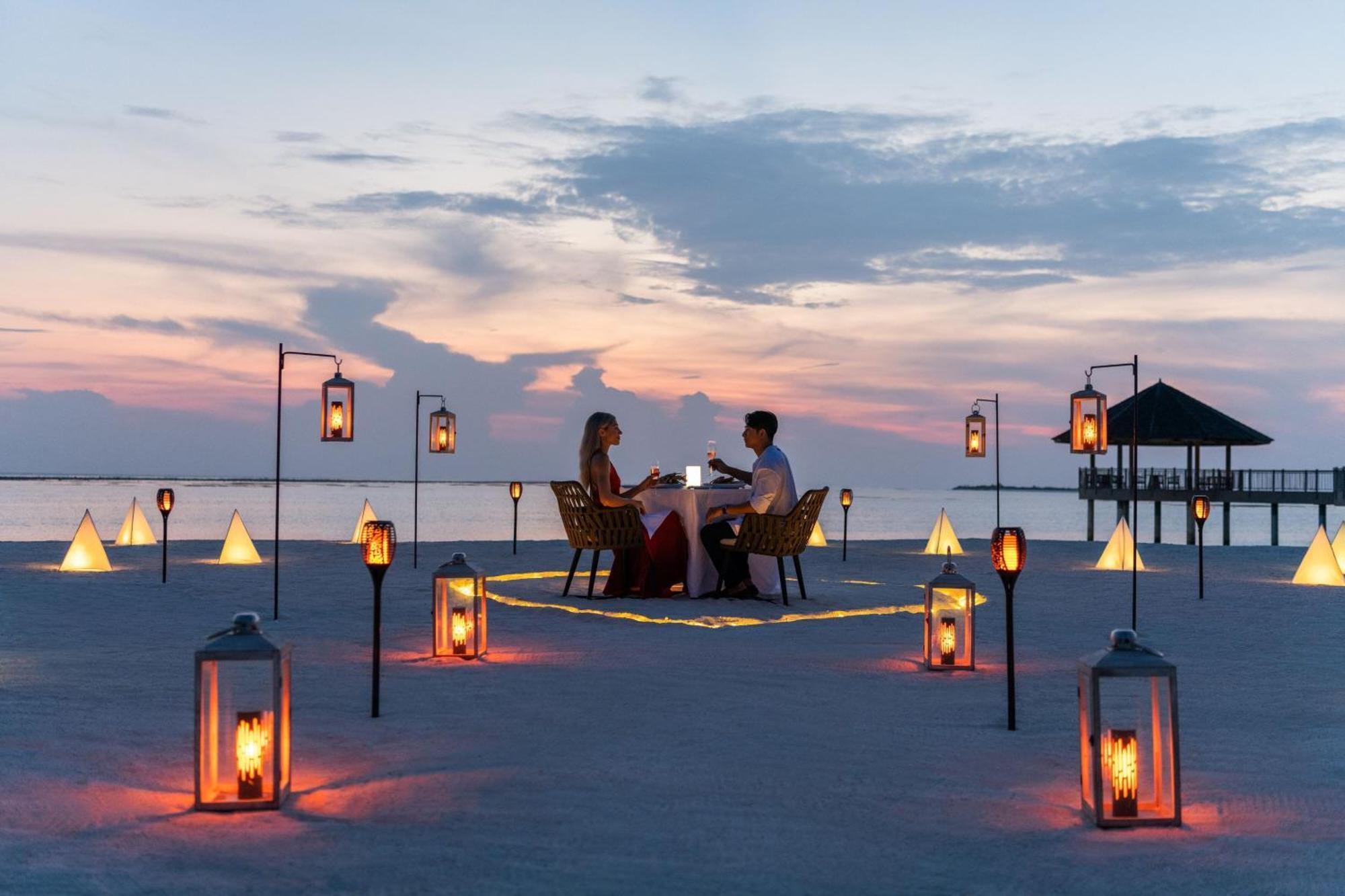 Le Méridien Maldives Resort&Spa Kurendhoo Esterno foto