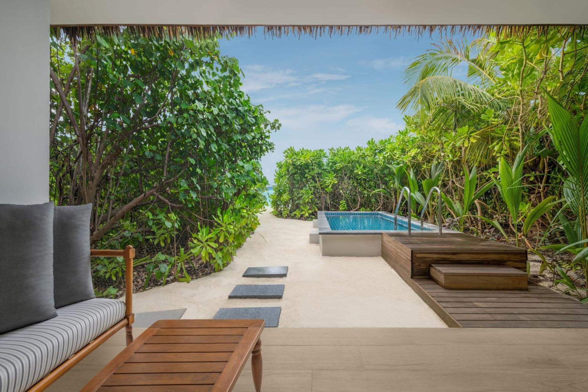 Le Méridien Maldives Resort&Spa Kurendhoo Esterno foto