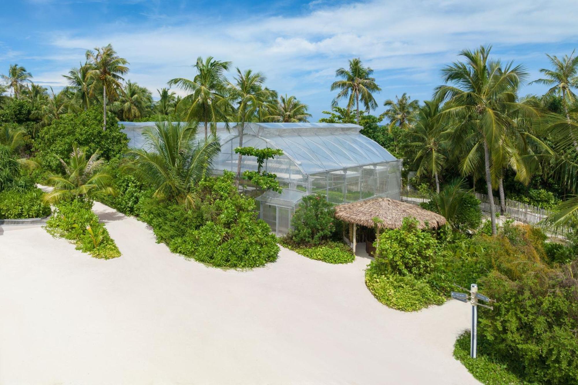 Le Méridien Maldives Resort&Spa Kurendhoo Esterno foto