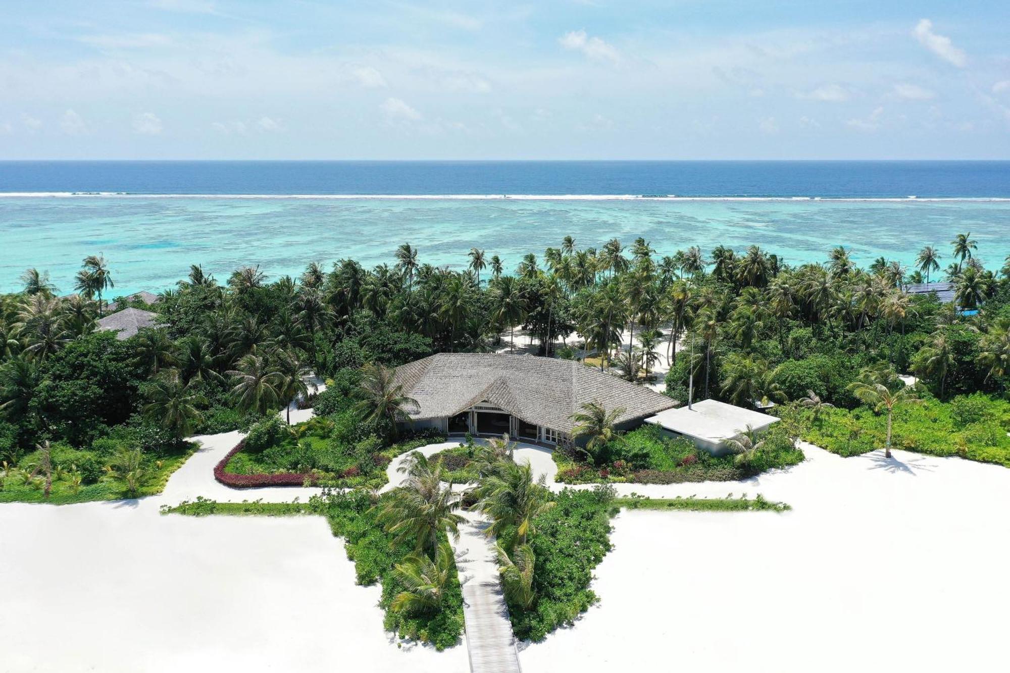 Le Méridien Maldives Resort&Spa Kurendhoo Esterno foto